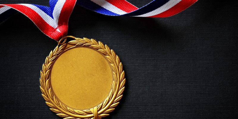 Světový rekord a sedm zlatých medailí