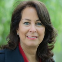 Debbie Standish