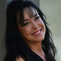 Mari Bennett