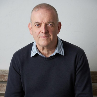 Gary Lintern